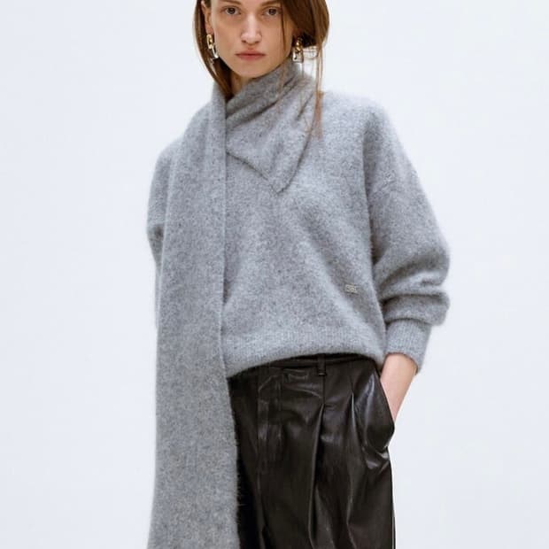 르하스 ANGORA SCARF KNIT PULLOVER