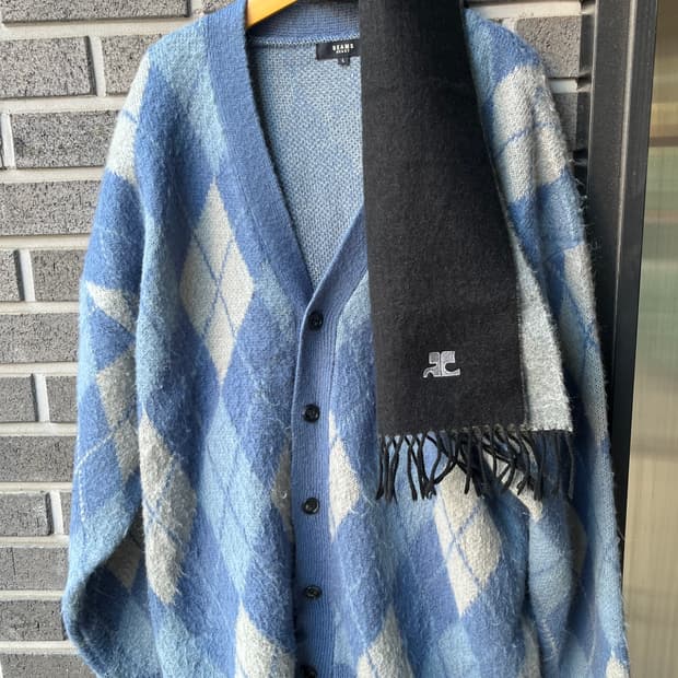 BEAMS 빔즈 아가일 헤어리 가디건