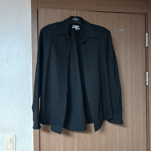 COS 블랙 릴렉스핏 셔츠M