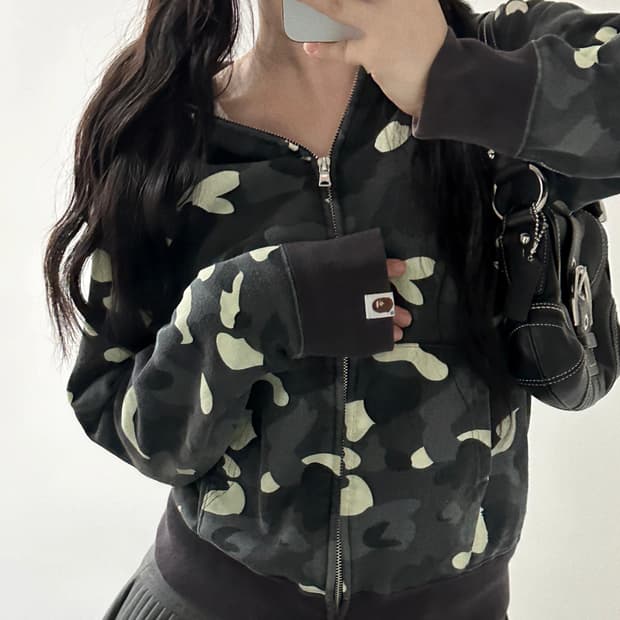 베이프 시티카모 샤크 후드집업 