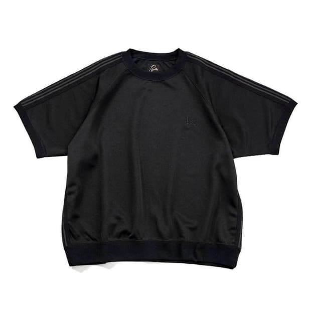 니들스x스튜디오스 크루넥 하프 스웻셔츠