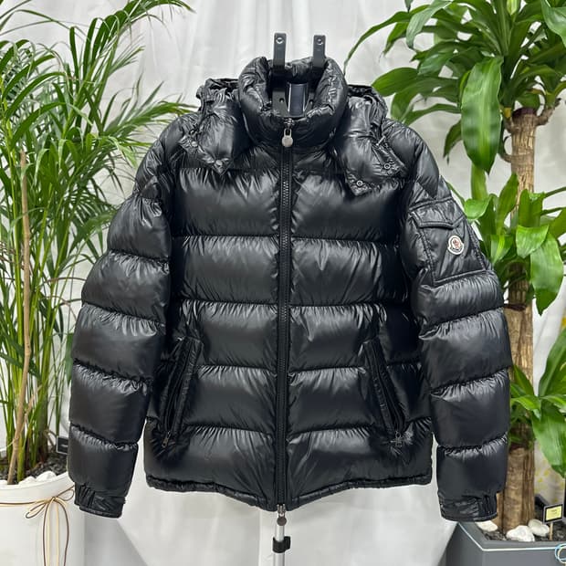 몽클레어 마야 패딩 6사이즈
