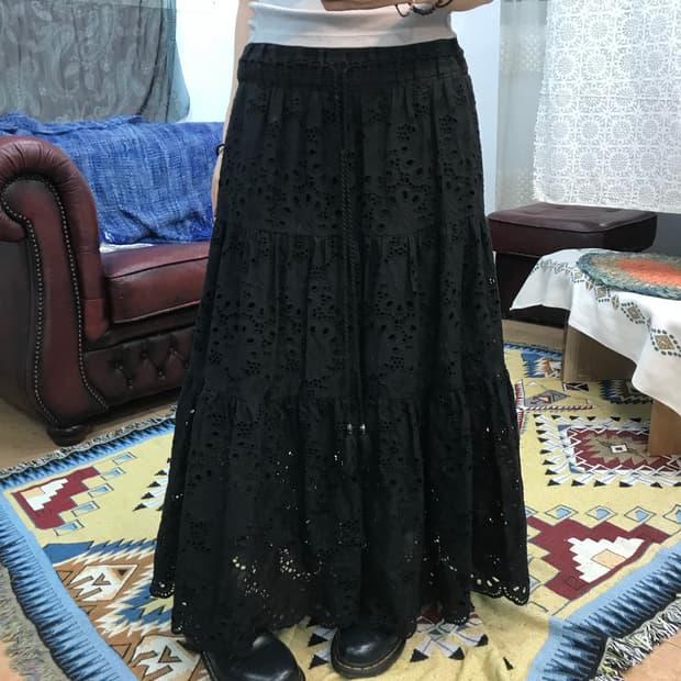 빈티지 여성 밴딩 펀칭 롱 스커트 (Z988)