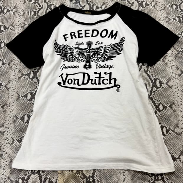 “Von Dutch” Y2K Cross Wings Print Tee