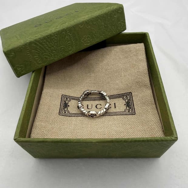 구찌 인터로킹 G 실버 반지