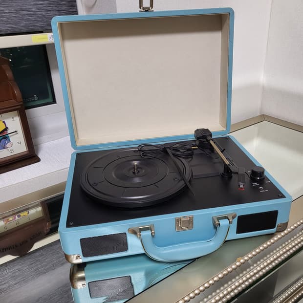 Rowlock RLP-04 휴대용 턴테이블 민트