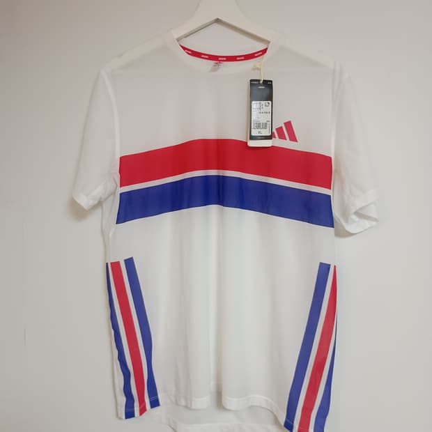 아디제로 레트로 러닝 반팔 XL JD7315