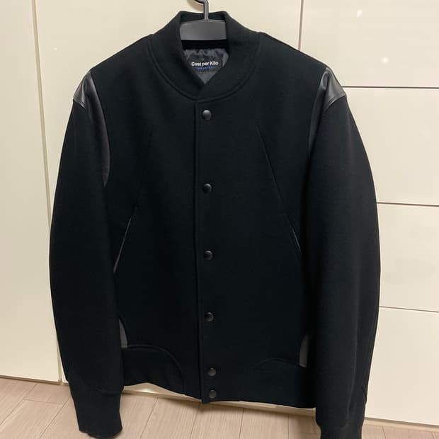 cost per kilo 바시티 자켓 L