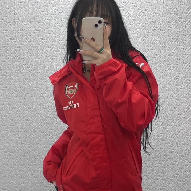 푸마 올드스쿨 아스날 오버핏 축구 바람막이 자켓 M C07824