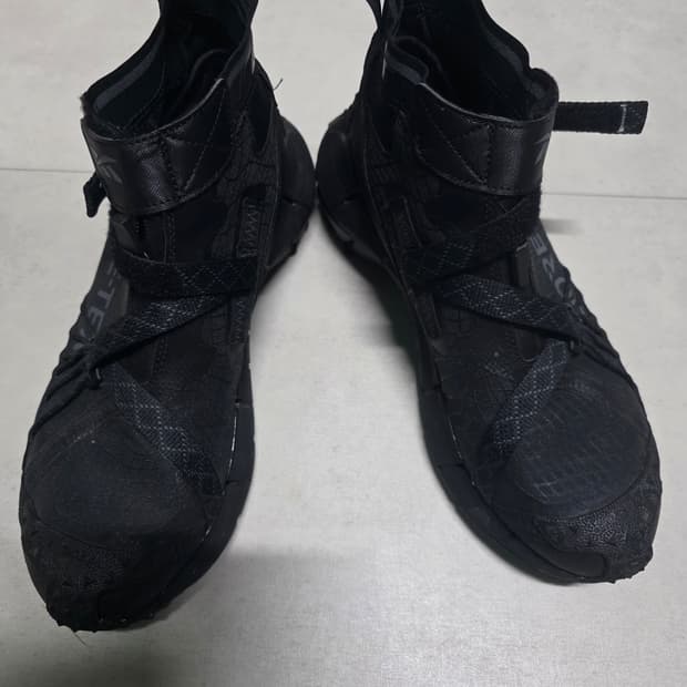 리복 직 키네티카 2 엣지 고어텍스 블랙 260 사이즈