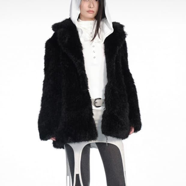 세릭 빅 카라 퍼 자켓 BIG COLLAR FUR JACKET