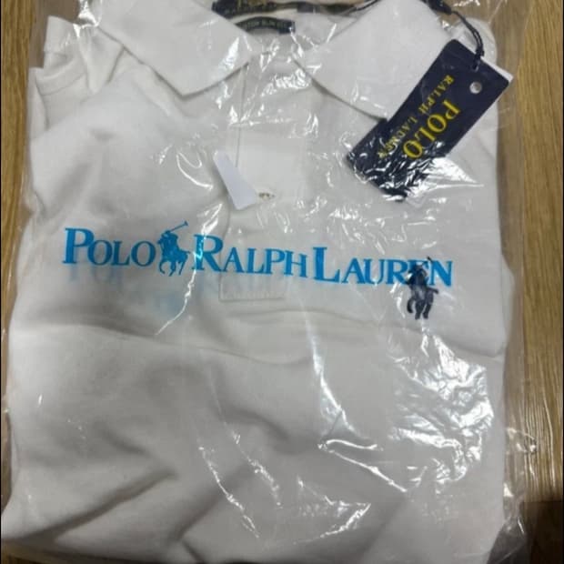 새상품 폴로 반팔 카라티 화이트 s