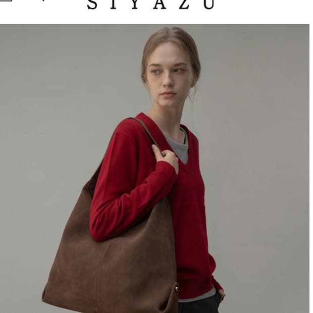 시야쥬 플로우백 소가죽 스웨이드 숄더백 