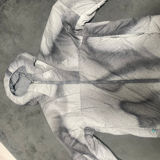 나이키 에이씨지 로프드도프 M