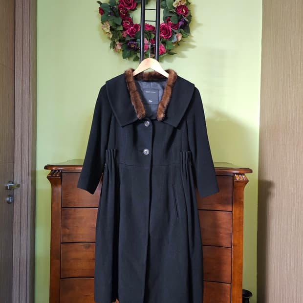 레니본 천연밍크배색 모캐시미어코트