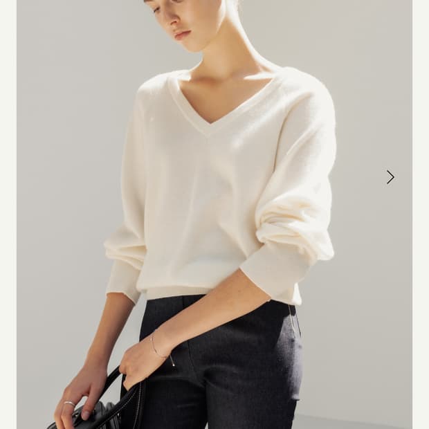 SIE 마레 루즈 울 브이넥 니트 새상품 (크림)