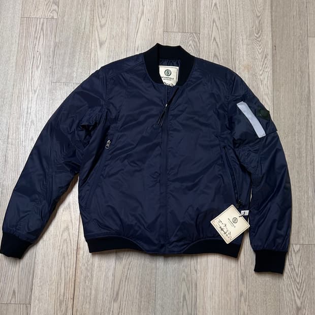 빈폴 항공점퍼 경량패딩 95