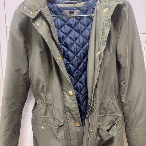 Tommy Hilfiger 탐미힐피거 패딩 xs