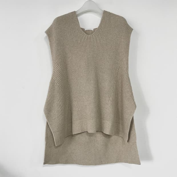 타임 캐시미어100 후드 니트 베스트