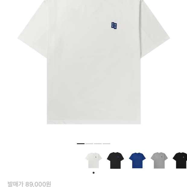 아더에러 시그니피컨트 TRS/BL 태그티셔츠 오프화이트 s