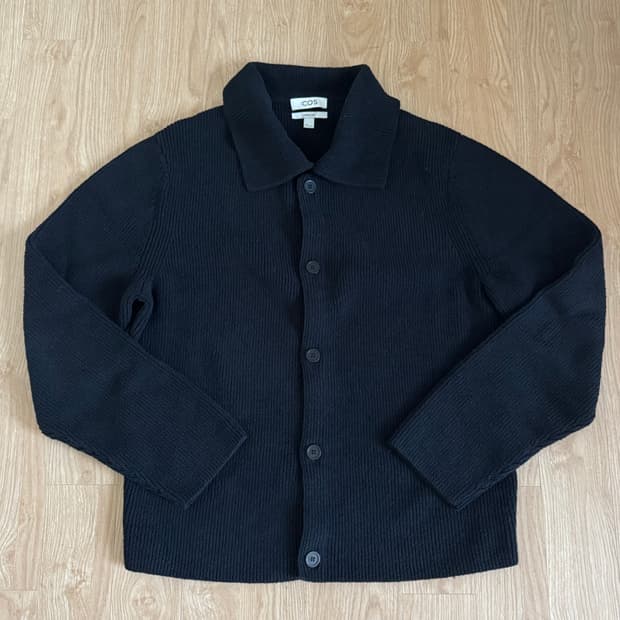 COS 코스 부클레 니트 가디건 블랙 L 팔아요!