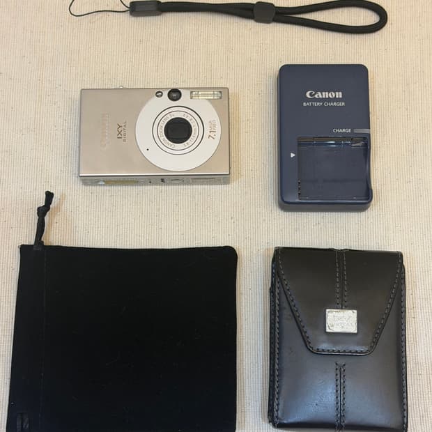 (S급)캐논 익시10 / 익서스70 / ixy10 / ixus70 작례O