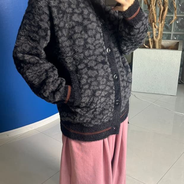 COOL NECK CARDIGAN 쿨넥 카디건