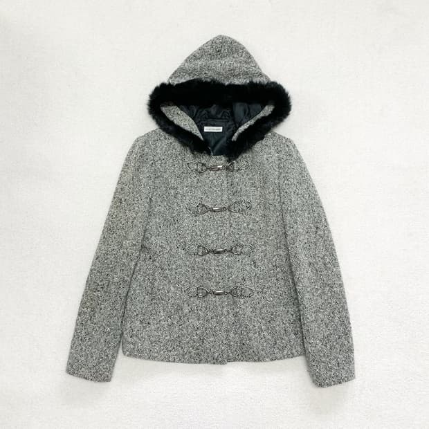 오네갸루 크림x블랙 버클 숏 코트