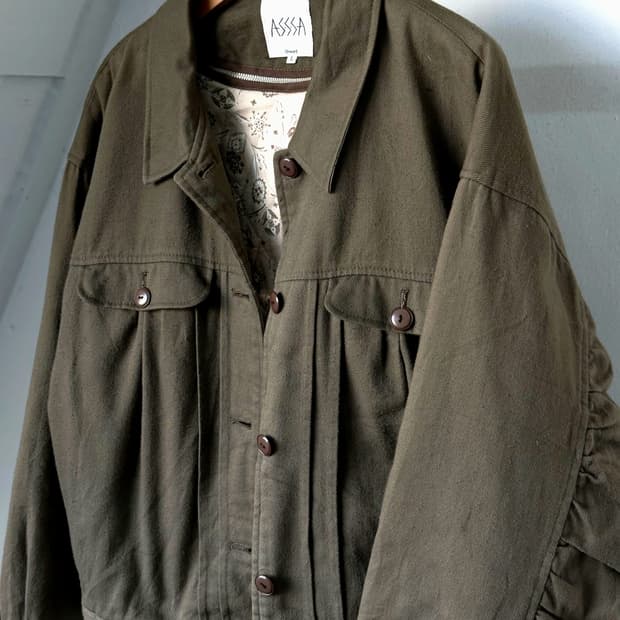 Natural cotton volume silhouette jacket