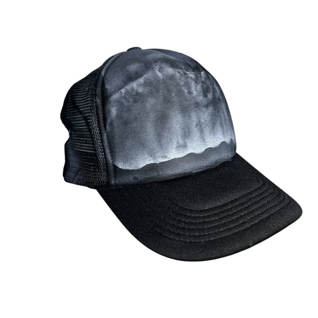 Vintage sprayed trucker hat 