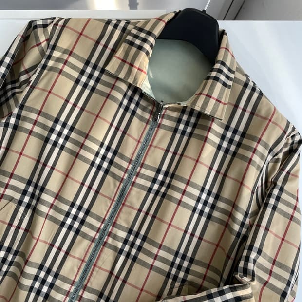 버버리 노바체크 리버시블 블루종 자켓 