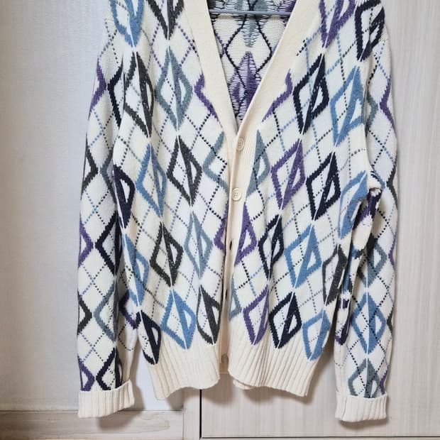 s사이즈)디올 아가일 패턴 캐시미어 가디건