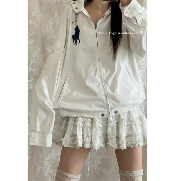 폴로 바람막이 white