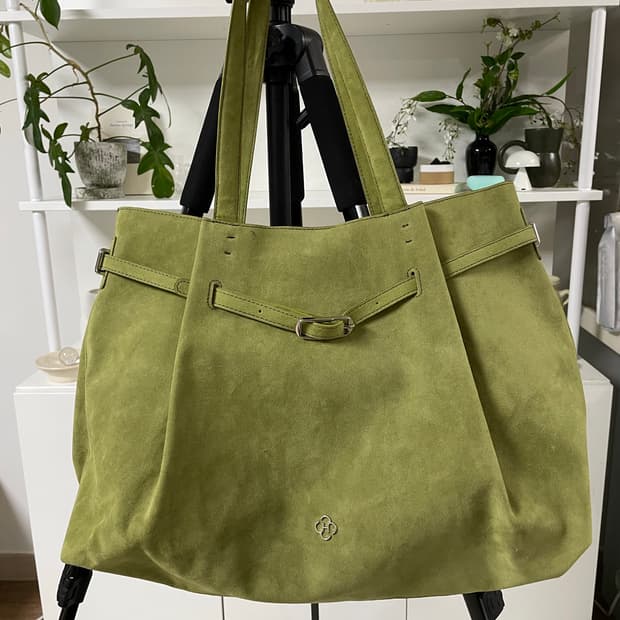 히어리 스웨이드 그린 가방