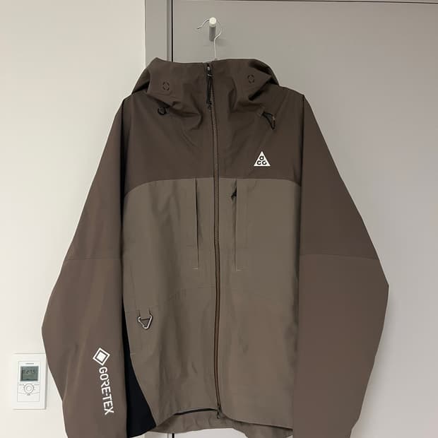 나이키 acg 스톰핏 L 사이즈
