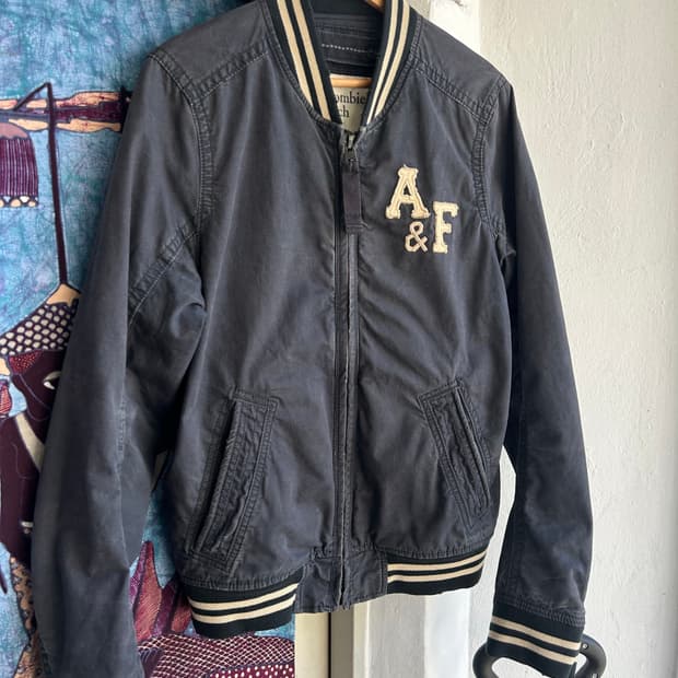 아베크롬비 코튼 스타디움자켓