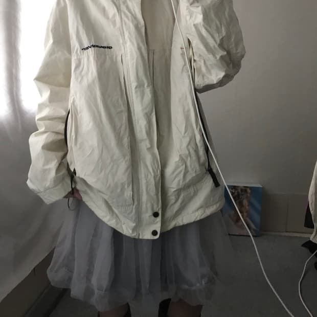 퀵실버 00s 아이보리 오버핏 바람막이