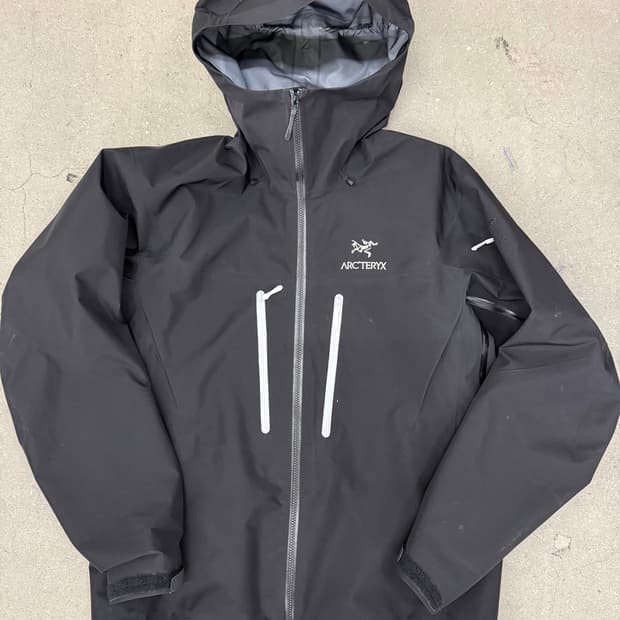 아크테릭스 알파 SV 자켓 오르카 L