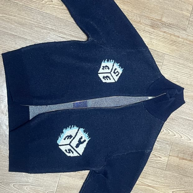 예스아이씨 니트집업