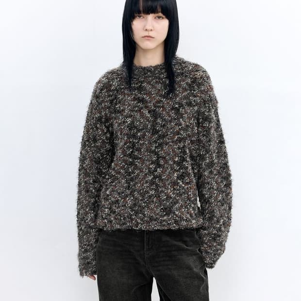 인사일런스 우먼 멀티 부클 니트 차콜