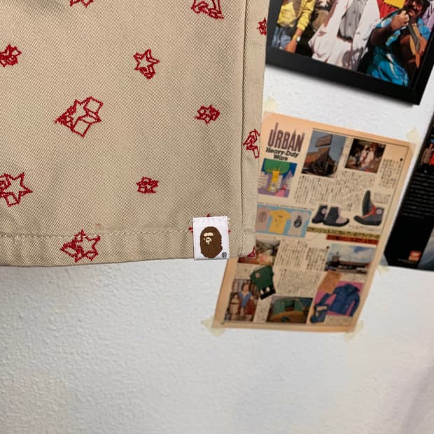 베이프 스타 자수 치노팬츠