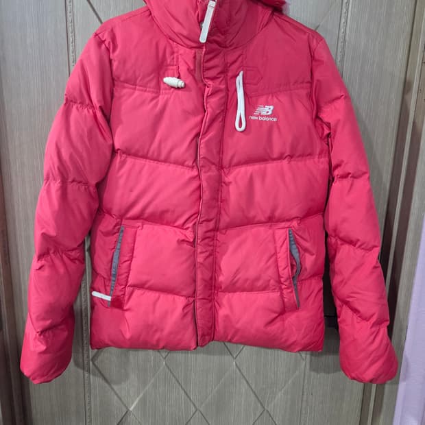 뉴발란스 핑크패딩