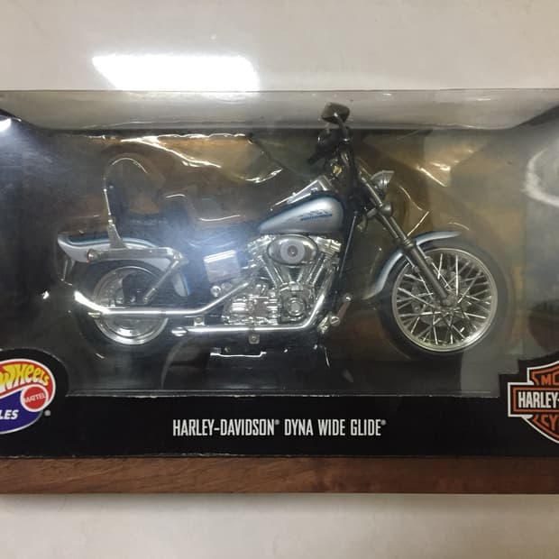 Hot Wheels 1:10 Harley Davidson