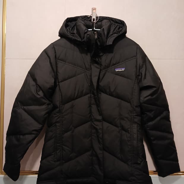 파타고니아 정품 여성 패딩 S 사이즈