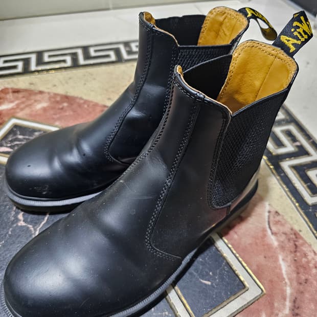 닥터마틴 2976 스무스_250mm