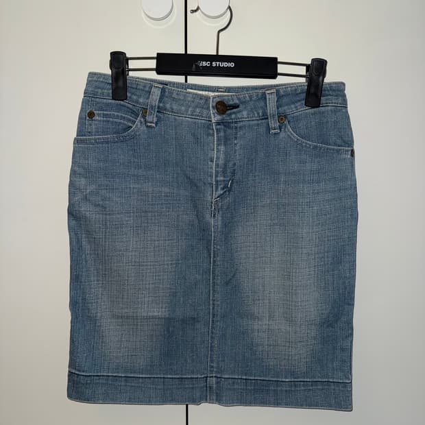 빈티지 일본 리바이스 레이디 M 미디 데님스커트