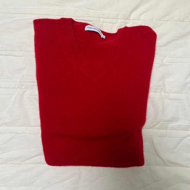 스테디에브리웨어 코지 울 캐시미어 브이넥 니트 레드 1