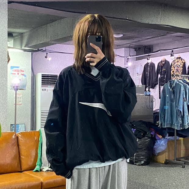나이키 스우시 빅로고 웜업 B2514