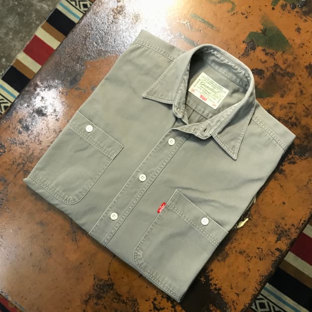 리바이스 투포켓 카키 그레이 코튼 셔츠 남성 105 사이즈