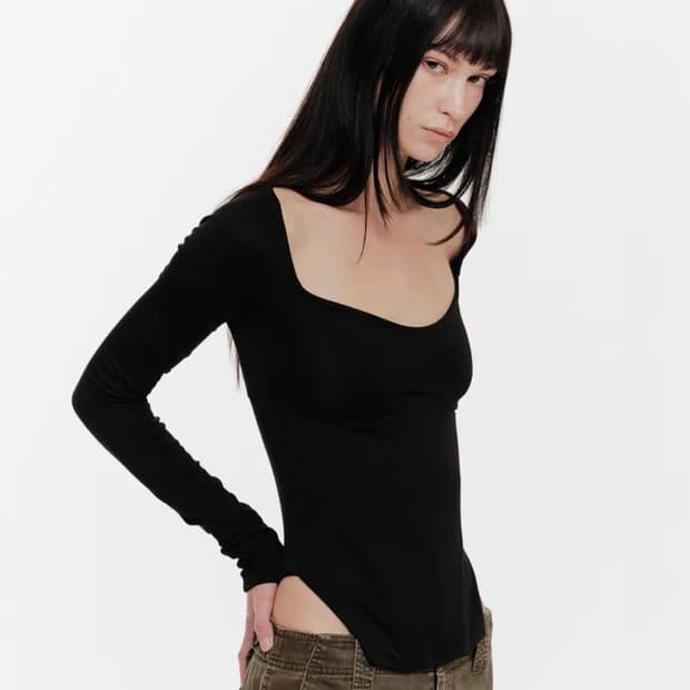 2000 Archives 코르셋 탑